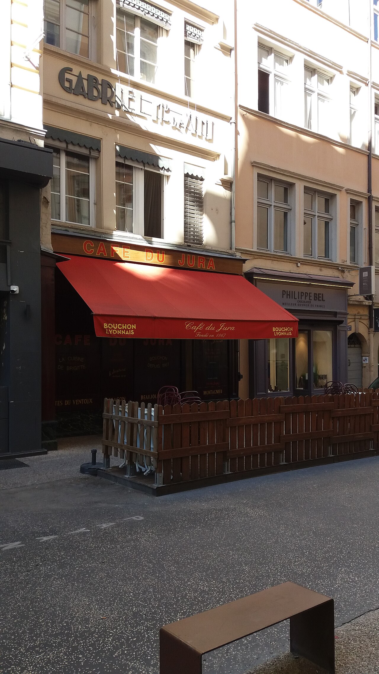 L'enseigne du Café du Jura, rue Tupin, Lyon