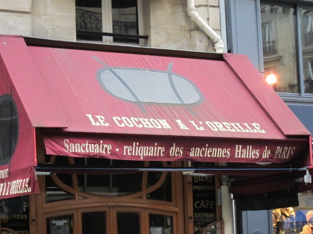Le Cochon à l'Oreille, rue Montmartre, Paris
