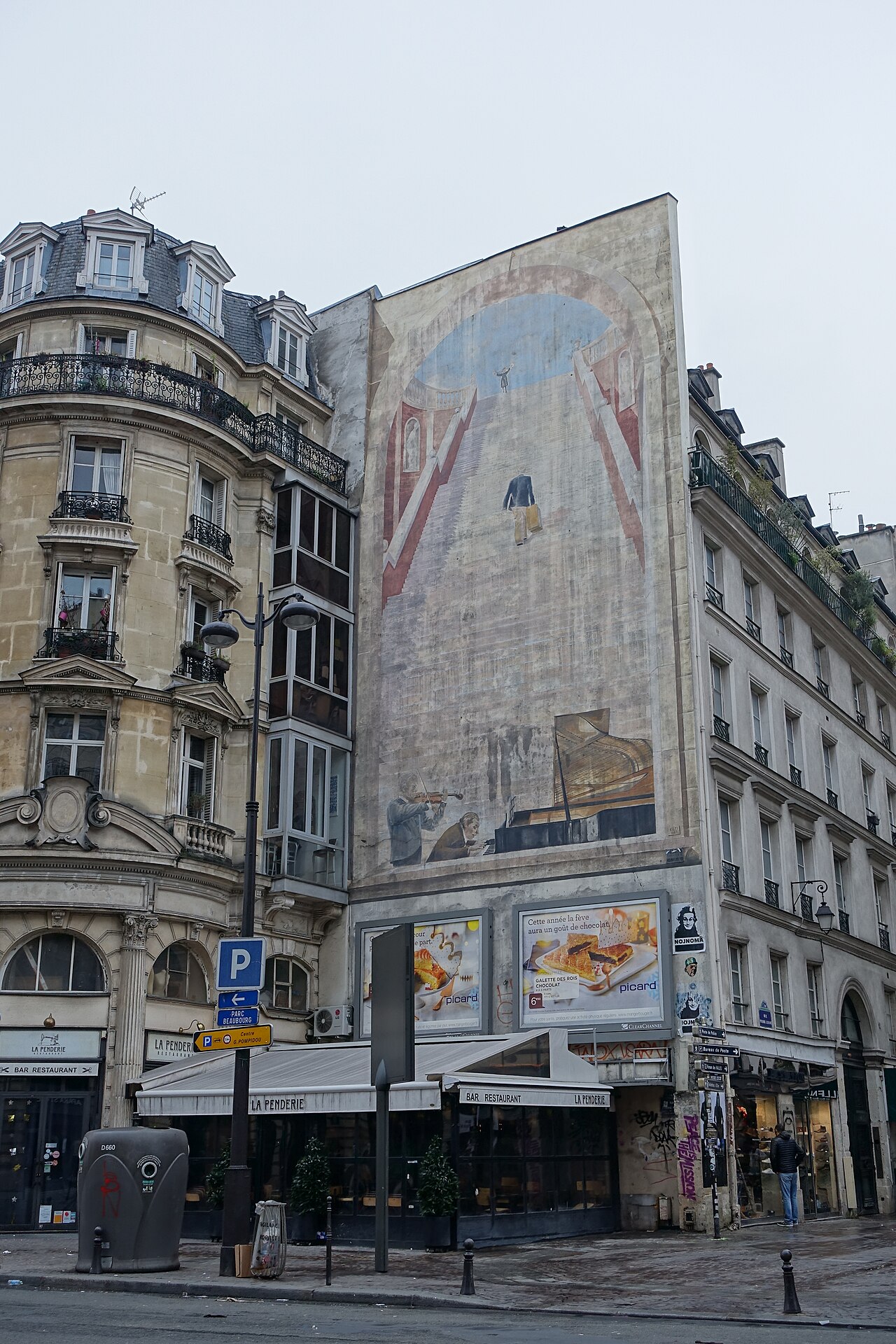 La rue Étienne Marcel, où se trouve Poulette